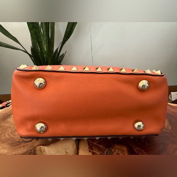 MINI ROCKSTUD GRAINY CALFSKIN BAG - Picture 9 of 15